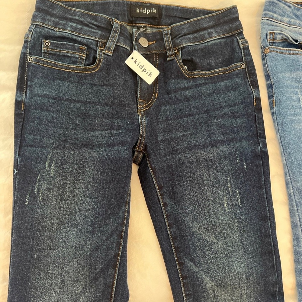 Bundle of girls size 7 jeans